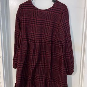 Wild fable plaid maroon t-shirt dress